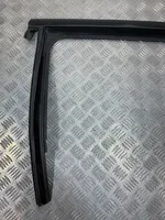 Jeep Compass Takaoven ikkunalasin kumitiiviste 