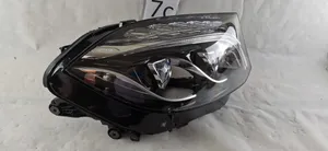 Mercedes-Benz ML W166 Lampa przednia A1669069002