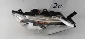 Subaru Impreza IV Lampa przednia 84001FG021