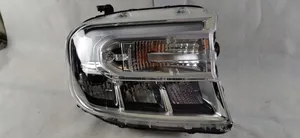 Ford Maverick Lampa przednia NZ6B-13E014-BF