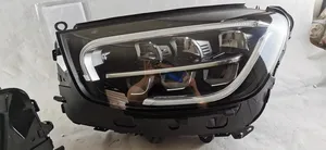 Mercedes-Benz GLC X253 C253 Lampa przednia A2539066303