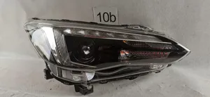 Subaru Impreza IV Lampa przednia 84002FL120