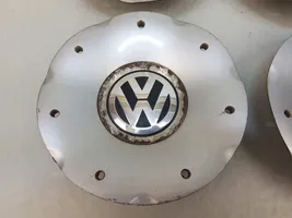 Volkswagen Touareg I Alkuperäinen pölykapseli 7L6601149G