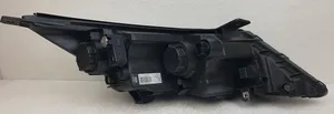 KIA Sportage Lampa przednia 921013U270