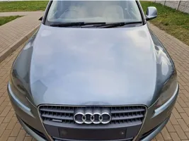 Audi Q7 4L Pokrywa przednia / Maska silnika 