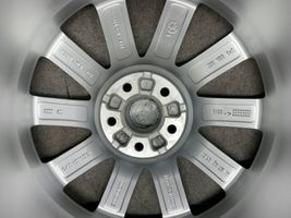 Audi e-tron R20-alumiinivanne 4KE071490