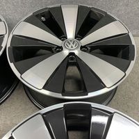 Volkswagen Beetle A5 R18 alloy rim 