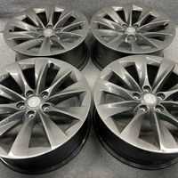 Tesla Model S Felgi aluminiowe R19 105933700A