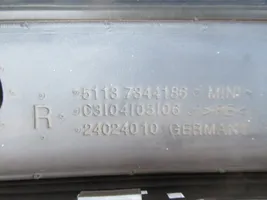 Mini Clubman F54 Listwa szyby czołowej / przedniej 51137344186