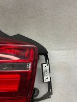 BMW M5 Lampa tylna 7241541