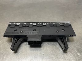 Audi E-tron GT Altri interruttori/pulsanti/cambi 4J3925301B