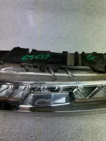 Citroen C4 II Picasso Faro delantero LED diurno 9676036580