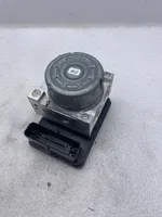 BMW 2 F45 Główny cylinder hamulca 6893711