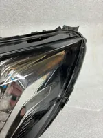 Peugeot 208 Lampa przednia 9823193980