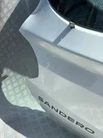 Dacia Sandero III Tylna klapa bagażnika DACIASANDEROIII3