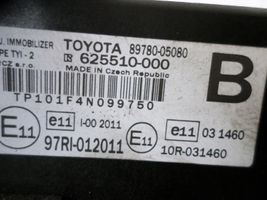 Toyota Avensis T270 Boîtier module alarme 8978005080