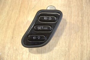 Alfa Romeo Giulietta Tailgate/trunk/boot open switch S207