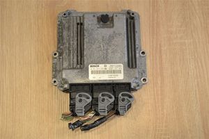 Renault Laguna III Komputer / Sterownik ECU i komplet kluczy S211