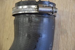 Chevrolet Captiva Intercooler pipe mounting bracket S163
