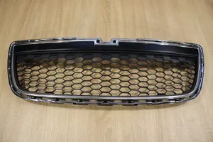 Chevrolet Captiva Grille de calandre avant 