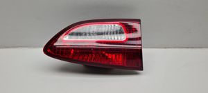 Subaru B9 Tribeca Lampy tylnej klapy bagażnika 