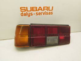 Subaru Leone 1800 Luz trasera/de freno 22020231