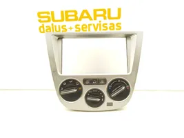 Subaru Impreza II Centralina del climatizzatore 72311FE050