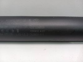 BMW 5 G30 G31 Staffa di rinforzo per ammortizzatore bagagliaio 7390410