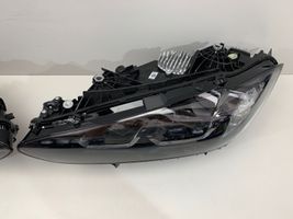 BMW 4 G22 G23 G24 G26 Lampy przednie / Komplet 