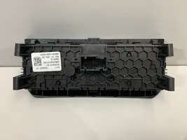 BMW 5 G30 G31 Klimato kontrolės/ pečiuko kontrolės apdaila 6999429