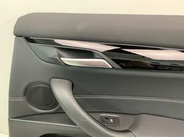 BMW X2 F39 Kupejas aizmugures sānu apdares panelis 
