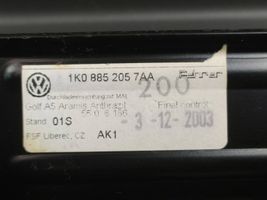 Volkswagen Golf V Porankis 1K0885205