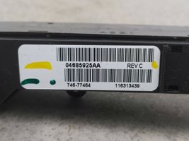 Dodge Caravan Centrālās konsoles vadības bloks 04685925AA