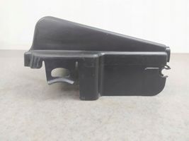 Volkswagen Polo IV 9N3 Couvercle batterie 6q0915429