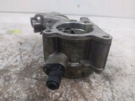 Volkswagen PASSAT CC Vacuum pump 06H127025K