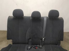 Nissan Tiida C11 Второй ряд сидений 