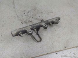 Peugeot 307 CC Kraftstoffverteiler Einspritzleiste Verteilerrohr 0445214019