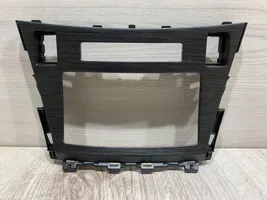 Toyota Prius (XW30) Panelės apdailos skydas (centrinis) 55422-05020