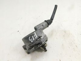 Mercedes-Benz Sprinter W901 W902 W903 W904 Pompe à vide A6112300265