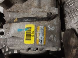 KIA Sorento Ilmastointilaitteen kompressorin pumppu (A/C) 5J2440266