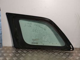 Jeep Grand Cherokee Fenêtre latérale avant / vitre triangulaire 