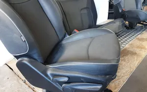 Fiat 500X Seat set 