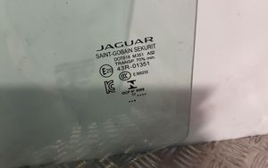 Jaguar E-Pace aizmugurējo durvju stikls 