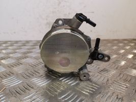 Ford Kuga II Pompe à vide 9673838180