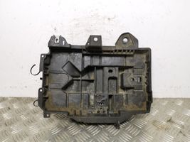 Jeep Cherokee Boîte de batterie 68186053AC