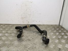 Jeep Cherokee Tuyau de liquide de refroidissement moteur 52014624AA