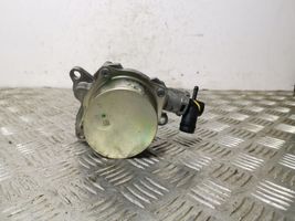 Nissan X-Trail T32 Vacuum pump 