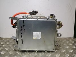 Mitsubishi Outlander Convertitore di tensione inverter W005T70271