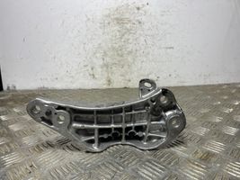 Peugeot 5008 II Support de boîte de vitesses 9813721980