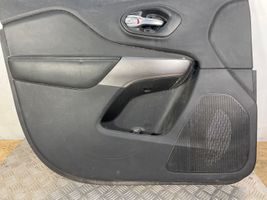 Jeep Cherokee Rivestimento del pannello della portiera anteriore 3678589